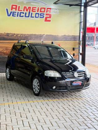 VOLKSWAGEN FOX 1.0 MI 8V FLEX 4P MANUAL VOLKSWAGEN FOX 1.0 MI 8V FLEX 4P MANUAL